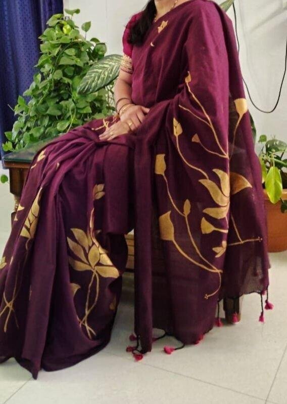 Woman's fasion Hand Painted saree pure cotton.