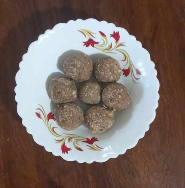 Ragi Millet Laddoo – Traditional and Healthy Indian Sweet | Nachni Laddoo (500g)