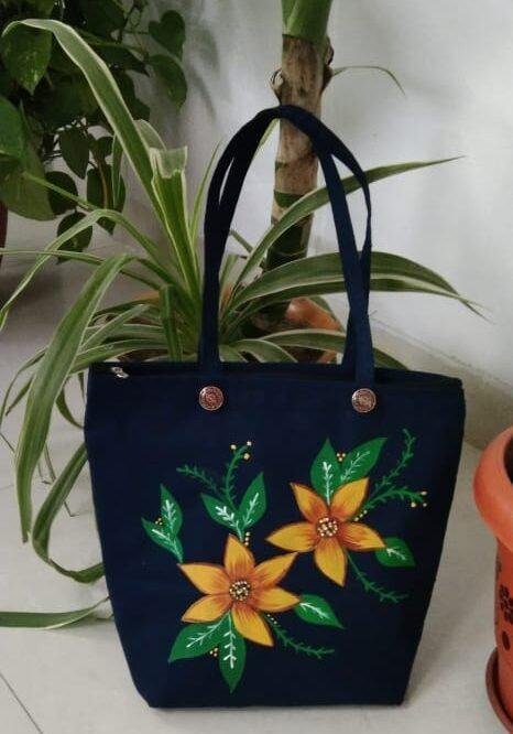 Woman's fasion Hand Painted bag by hand painting