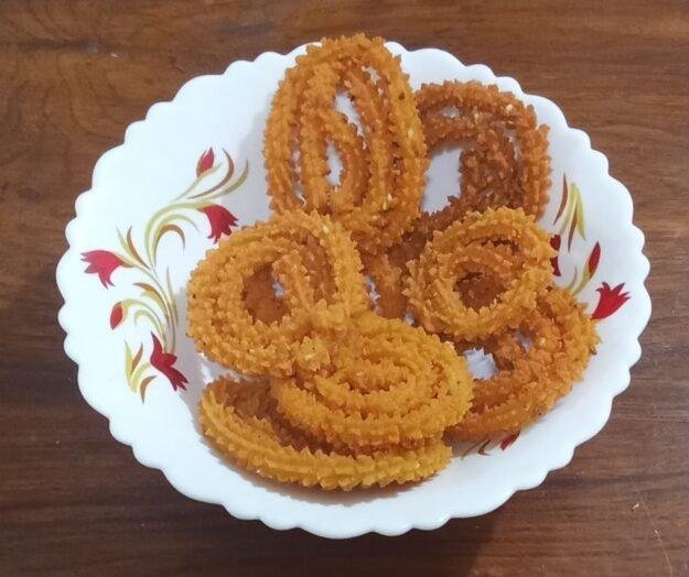 Crispy Homemade Chakli | Murukku(1kg)