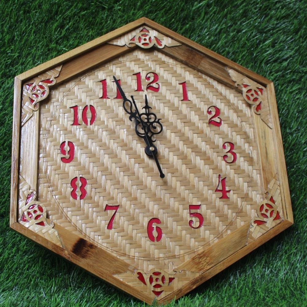 Elegant Wooden Bamboo Clock for Home Decor